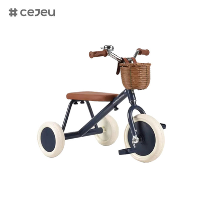 CJ-T-212, tricycle, woven rattan large basket，High carbon steel frame with super strong load-bearing capacity